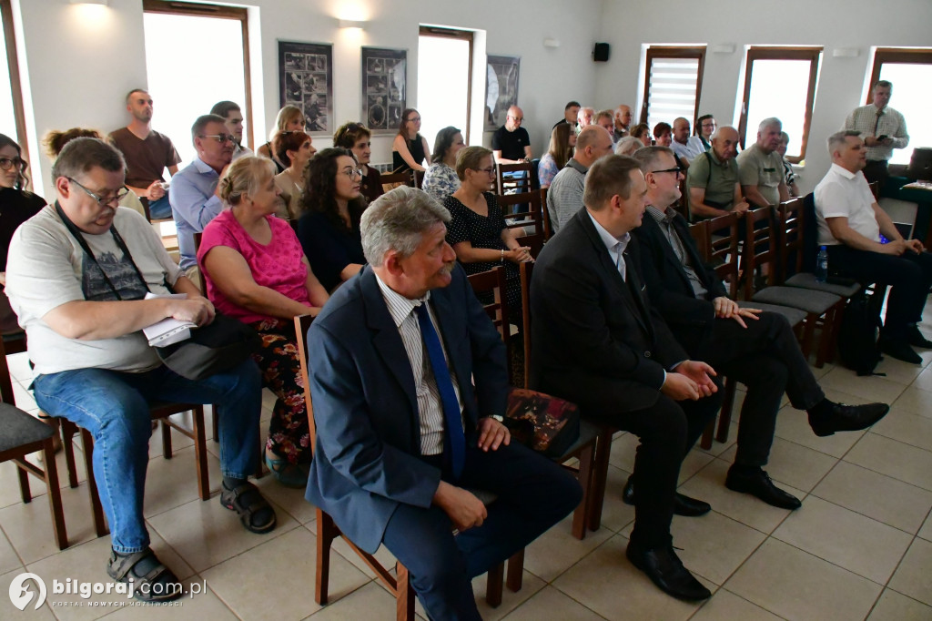 Historia w małym ośrodku. Konferencja w Nadrzeczu