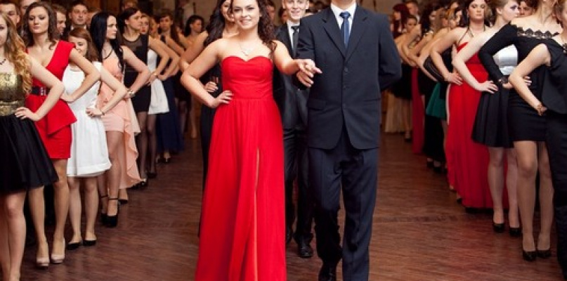 Studniówka w ZSBiO w Biłgoraju (FOTO, VIDEO)