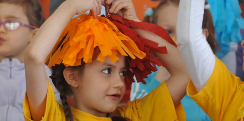Zima przegnana - przedszkolaki utopiły Marzannę (FOTO)