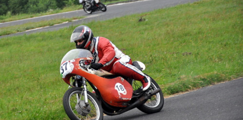 Wyścigi motocykli zabytkowych (FOTO, VIDEO)