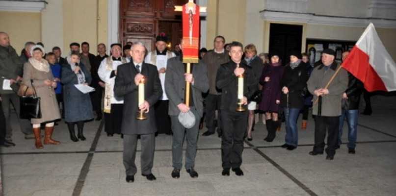 Zainicjowano w Biłgoraju Krucjatę Różańcową (FOTO, AUDIO)