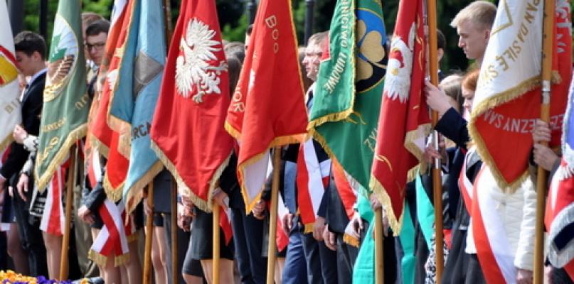 Biłgoraj: 225. rocznica uchwalenia Konstytucji 3 Maja (FOTO, AUDIO)