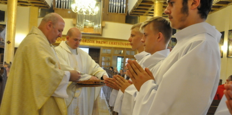 Przyjęli posługę lektoratu (FOTO)