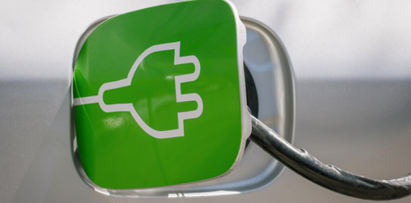 T: Volkswagen e-Golf - elektryczne auto, choć niekoniecznie „dla ludu”