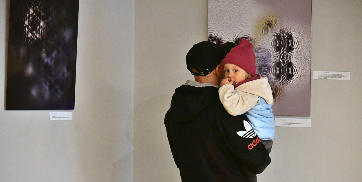 Biłgoraj. Wernisaż foto-grafika inferencyjna i inko-grafie