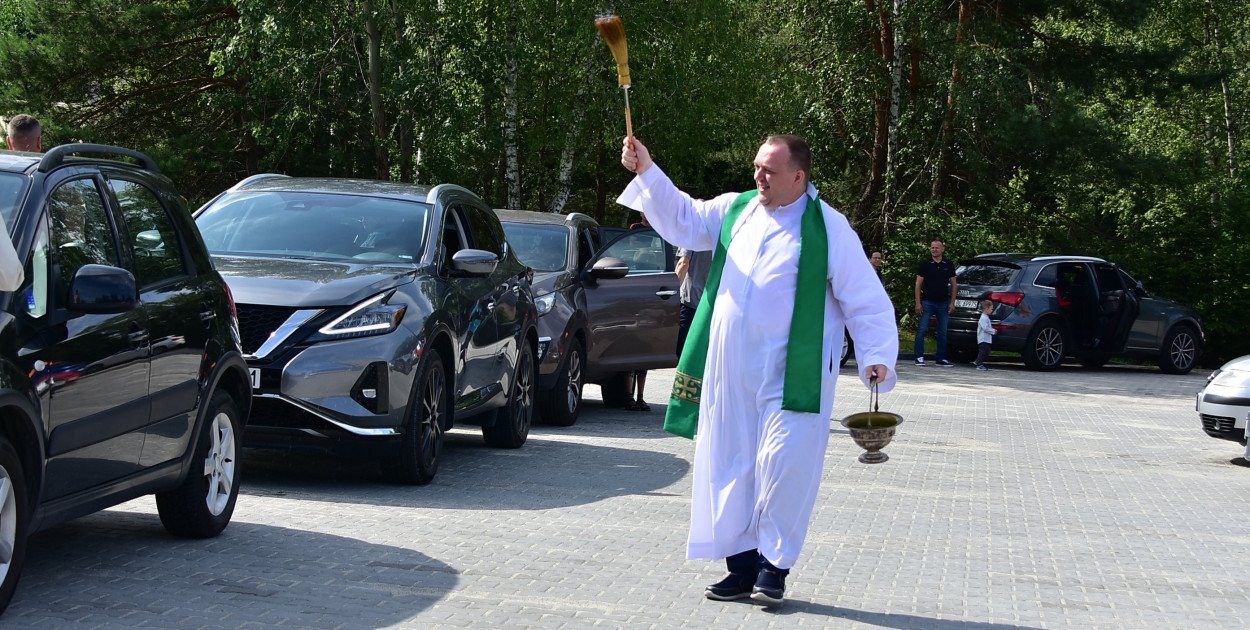 Poświęcenie aut w sanktuarium św. Marii Magdaleny. Zakończenie tygodnia...