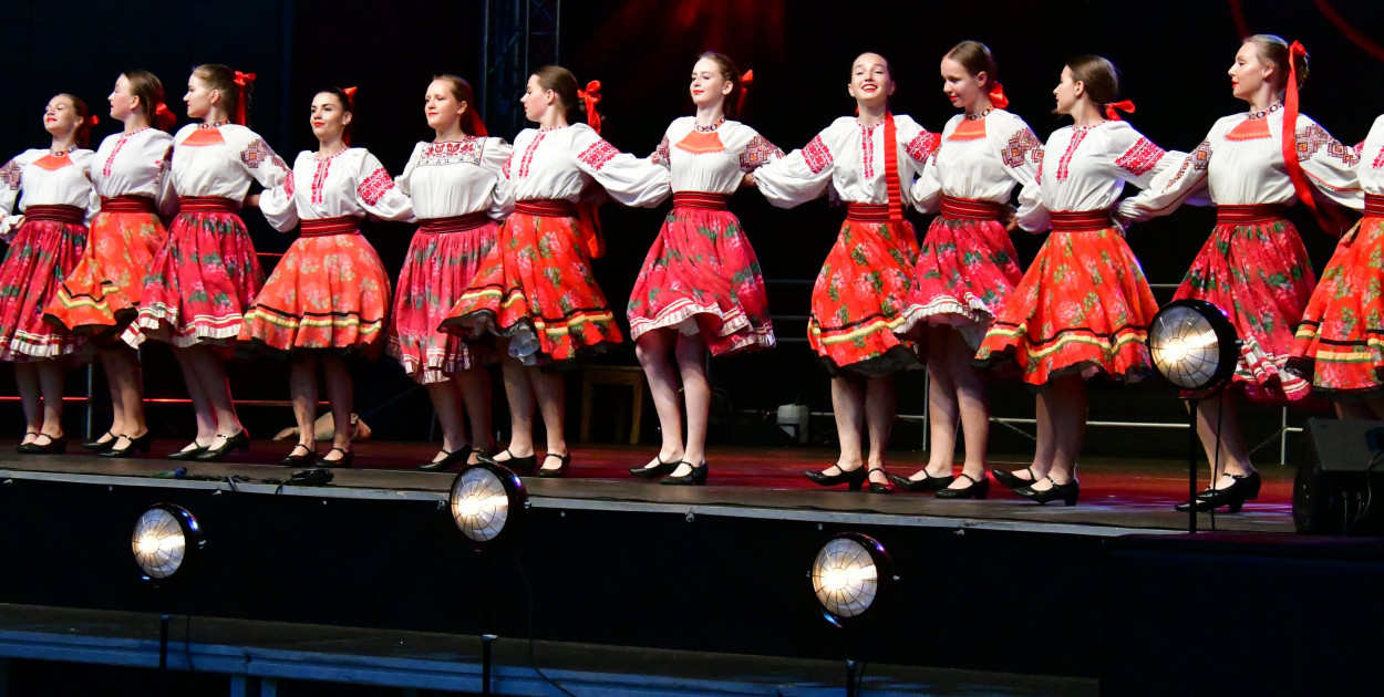 Biłgoraj. II dzień Festiwalu Kultur. Odbył się Koncert "Muzyka i taniec sąsiadów"