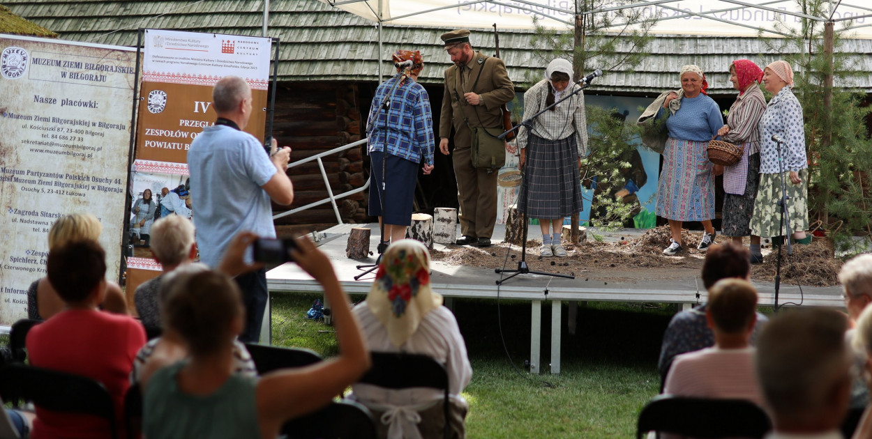 IV Przegląd Zespołów Obrzędowych Powiatu Biłgorajskiego (FOTO)