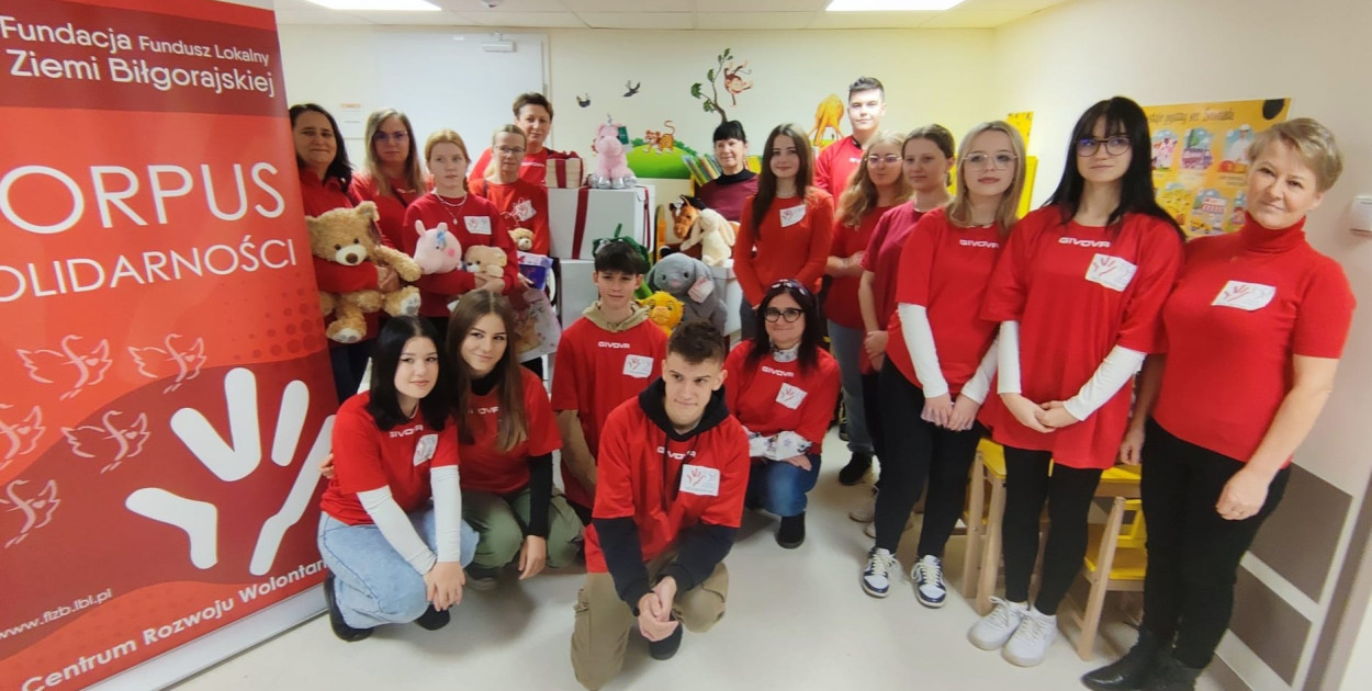 Zabawki z powiatu biłgorajskiego trafiły do lubelskiego szpitala