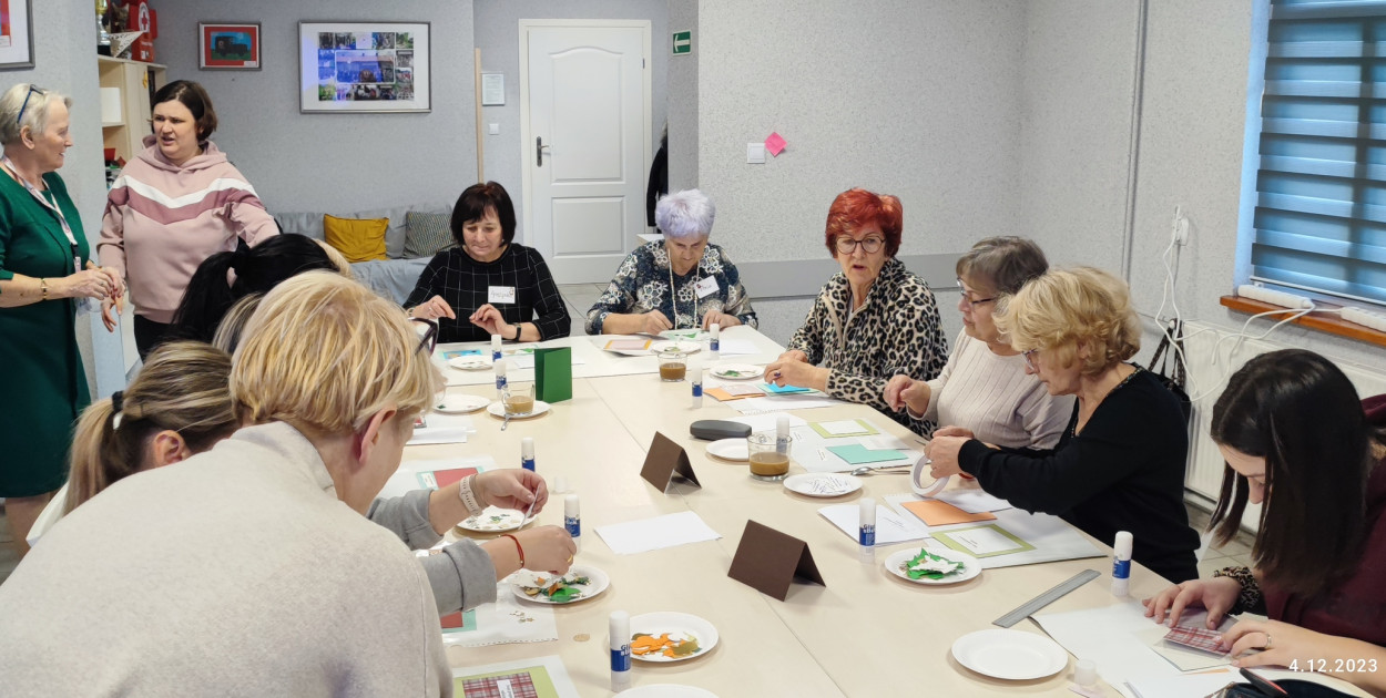 Świąteczny klimat w biłgorajskim biurze PCK (FOTO)