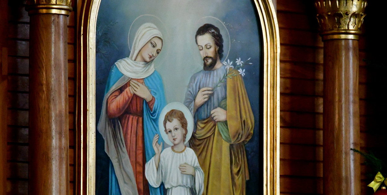 Zbawiciel przychodzi przez Rodzinę - komentarz do Ewangelii