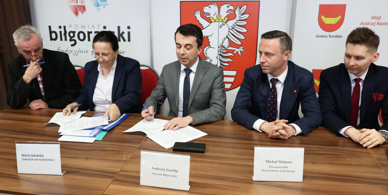 Umowa z wykonawcę remontu byłej drogi wojewódzkiej Nr 848 podpisana