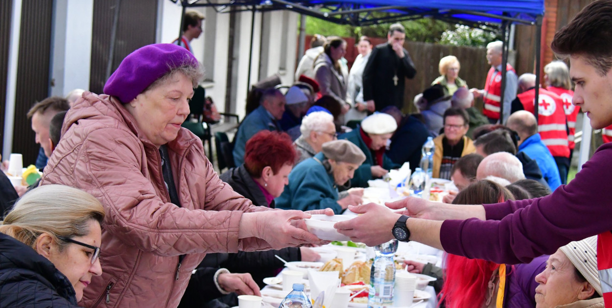 Przy wielkanocnym stole w PCK