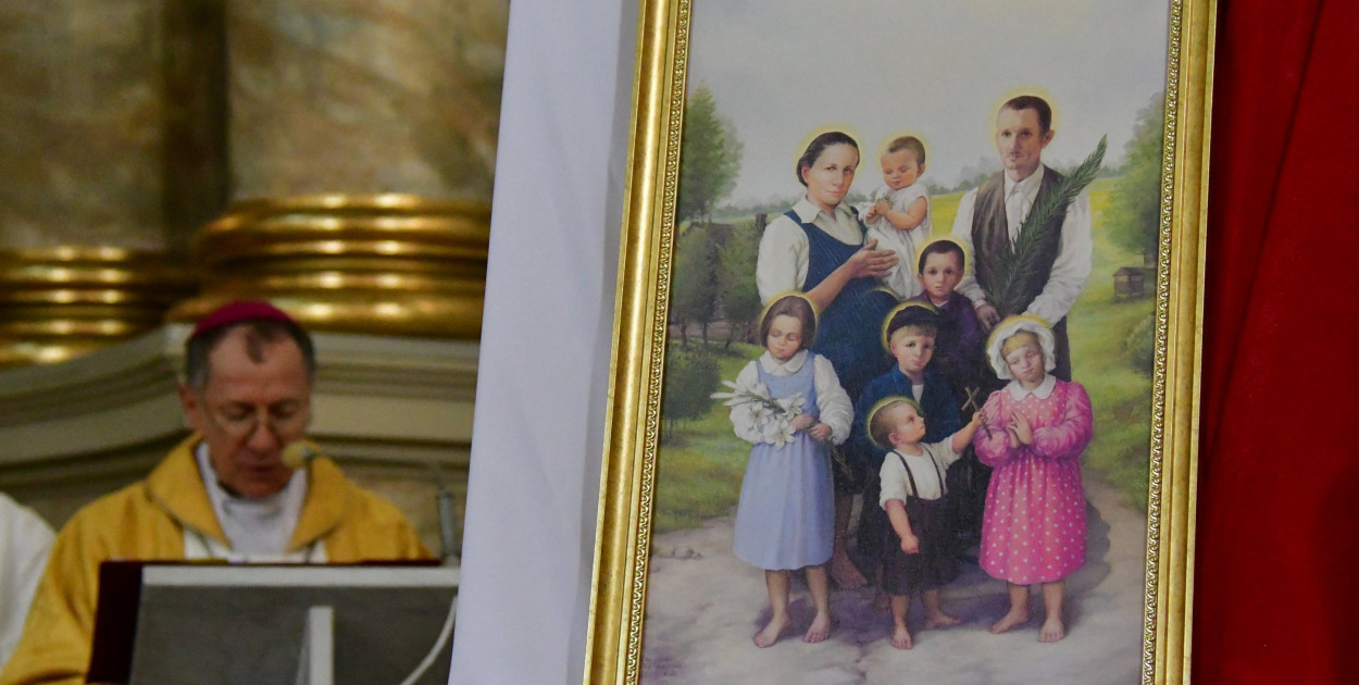 Wprowadzenie relikwii rodziny Ulmów do sanktuarium św. Marii Magdaleny