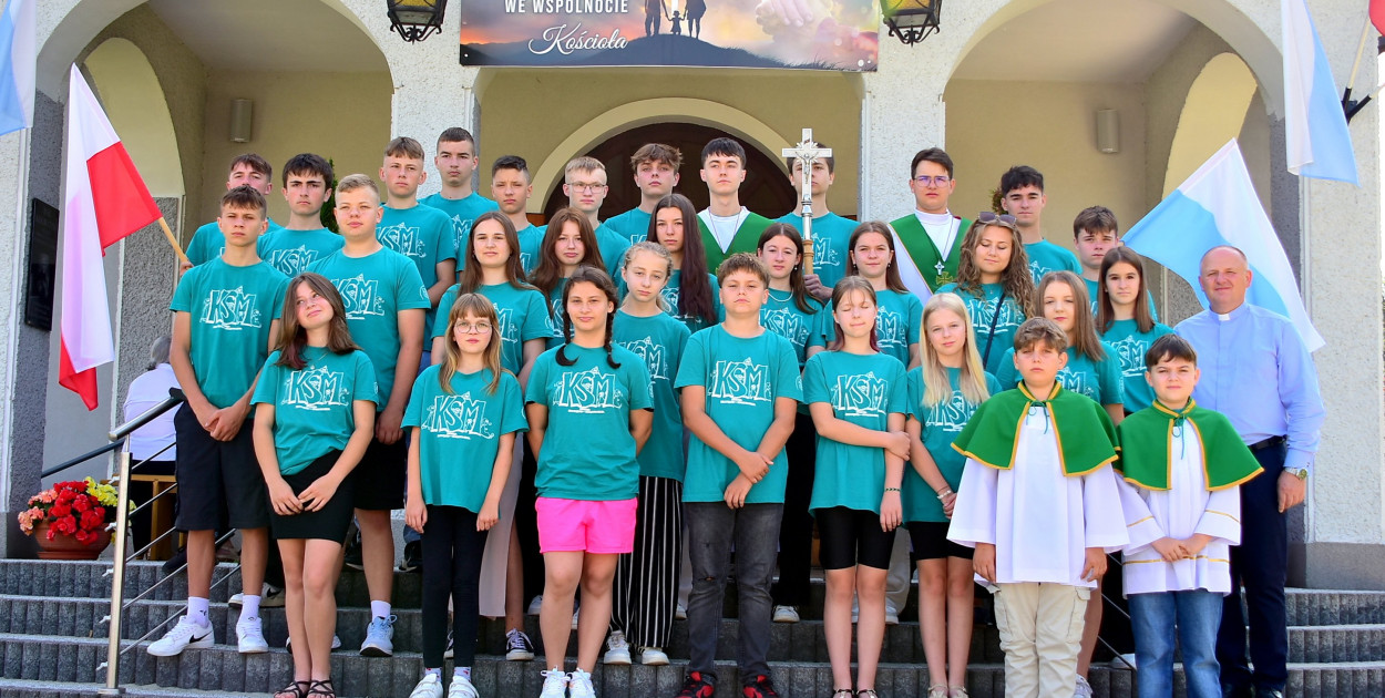  Dąbrowica: Młodzież na letnim obozie formacyjnym KSM