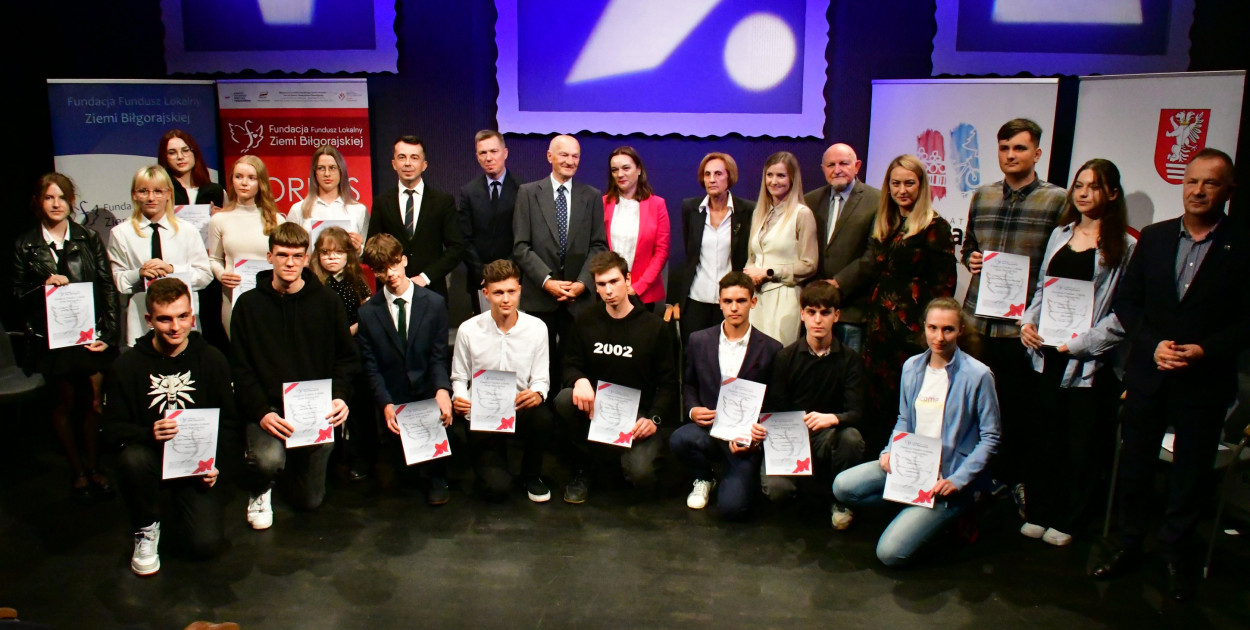 Młodzi Biłgorajanie! Czas na "Równe Szanse"!