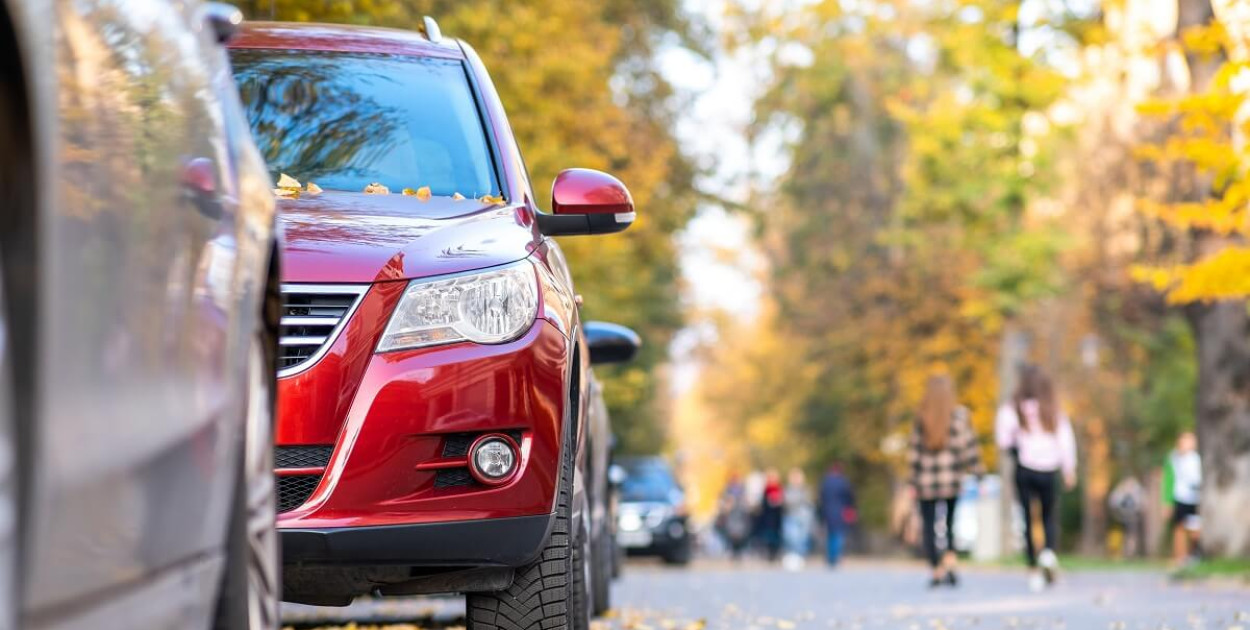 Opony zimowe czy wielosezonowe: Które będą lepsze dla Twojego samochodu?