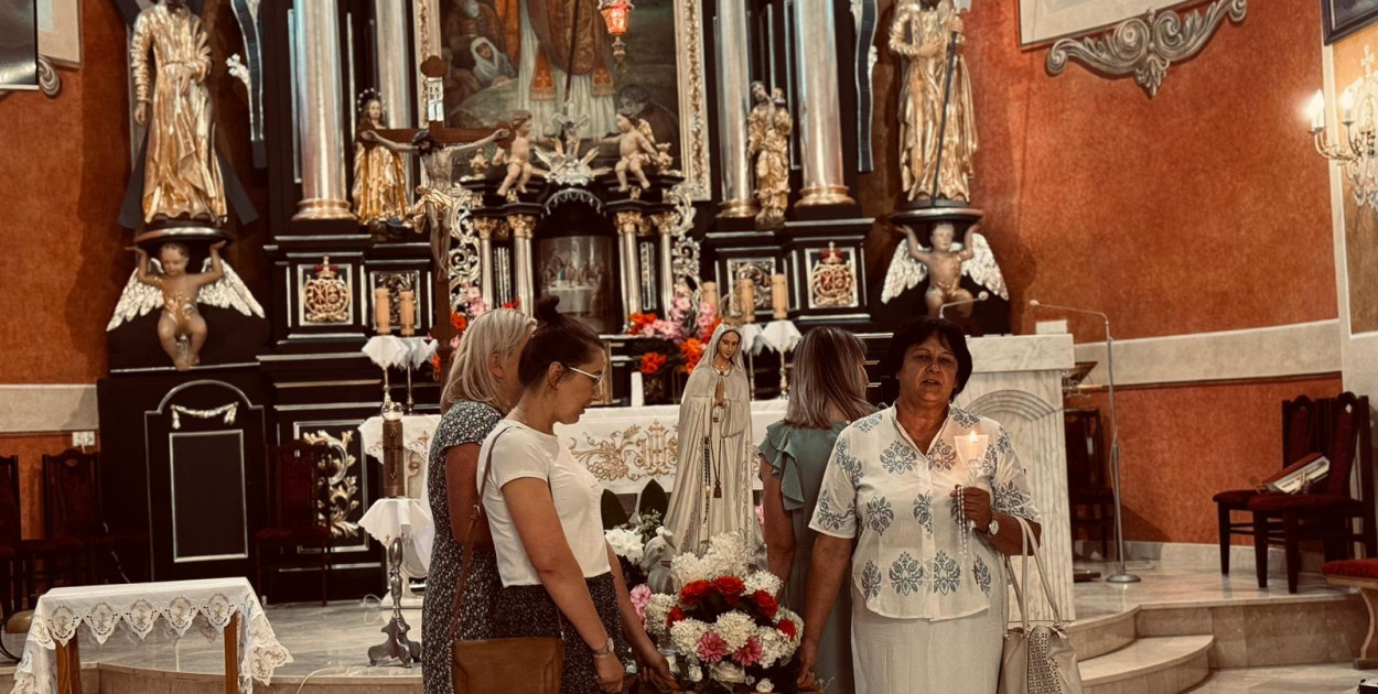 Nabożeństwo Fatimskie w Goraju: Modlitwa, procesja i zjednoczenie wiernych (FOTO)