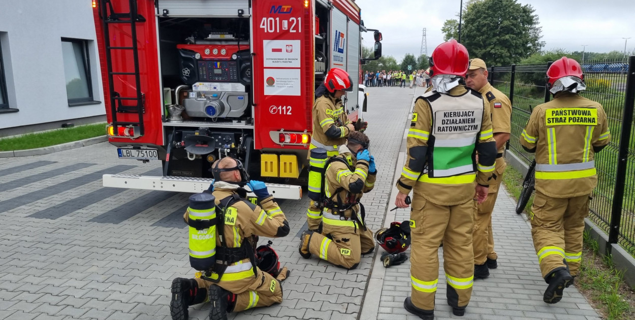 Ewakuacja w praktyce: Ćwiczenia w zakładzie Model Opakowania