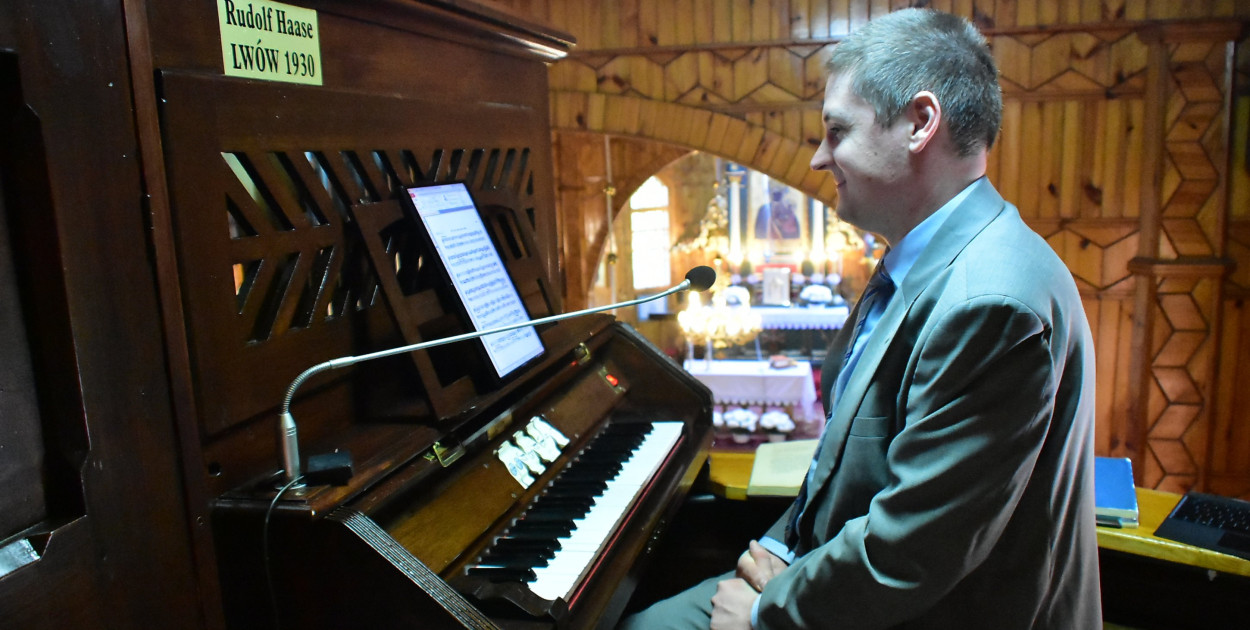 Nowe życie organów w Lipinach: Poświęcenie po remoncie (FOTO, VIDEO)