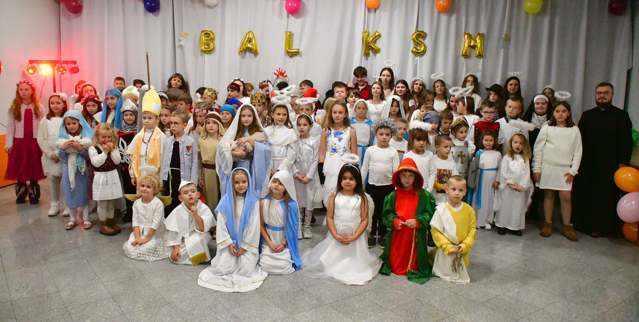 Wzory świętości: Bal Wszystkich Świętych w Parafii św. Jana Pawła II (FOTO, VIDEO)