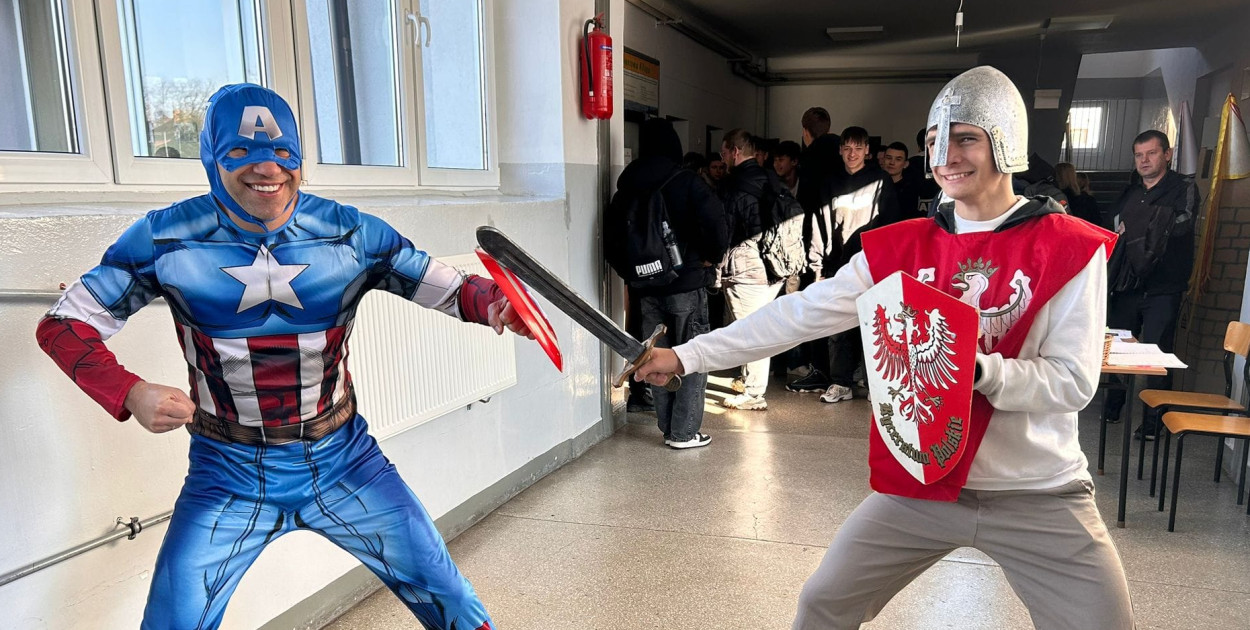 Bajkowe oblicze biłgorajskiego "Elektryka": Relacja z Dnia Postaci z Bajek (FOTO)