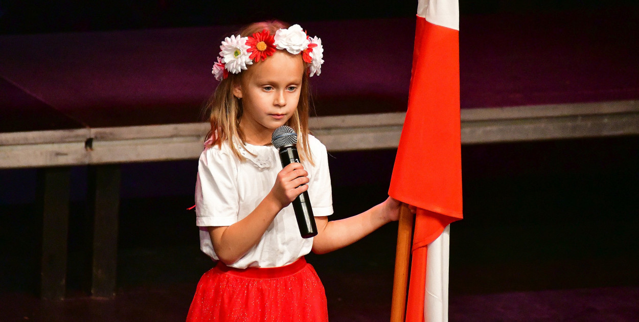 Powiatowy XXIX Festiwal Pieśni Patriotycznej i Legionowej (FOTO, VIDEO)