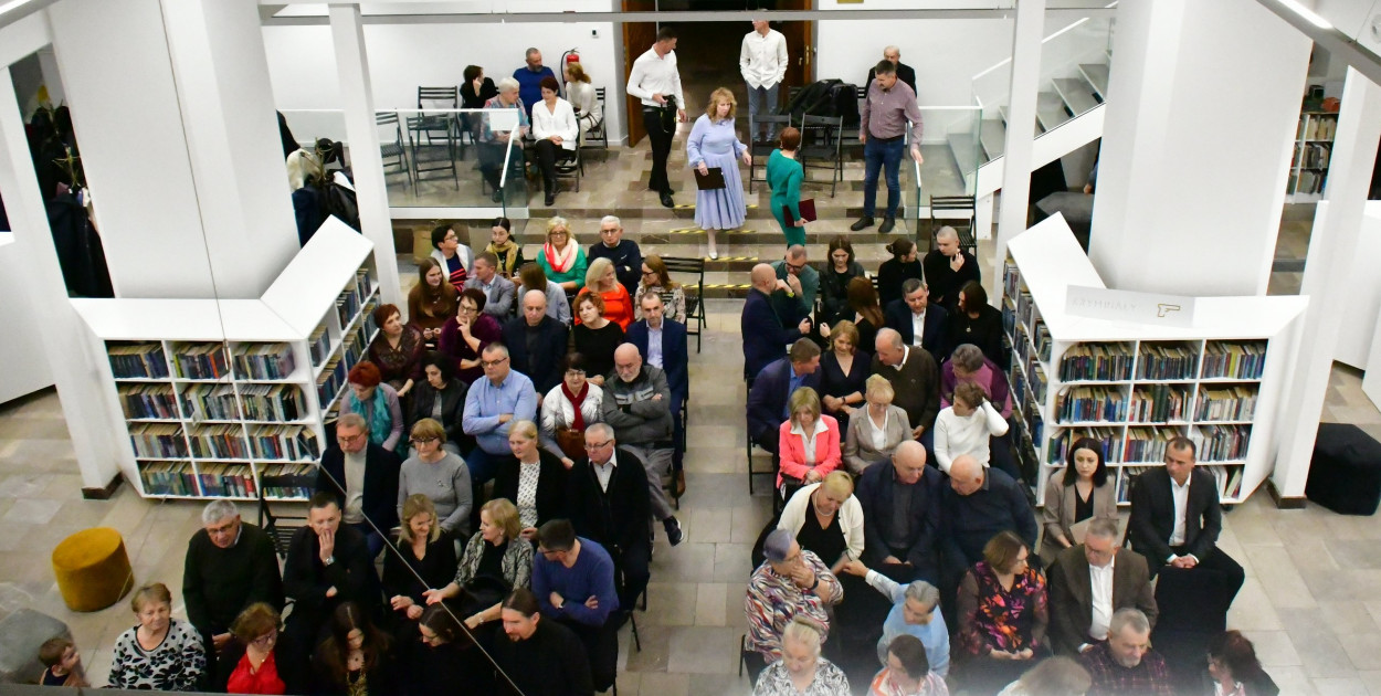  Spotkanie ze sztuką w Tarnogrodzie – "Z muzyką wśród książek" (FOTO, VIDEO)