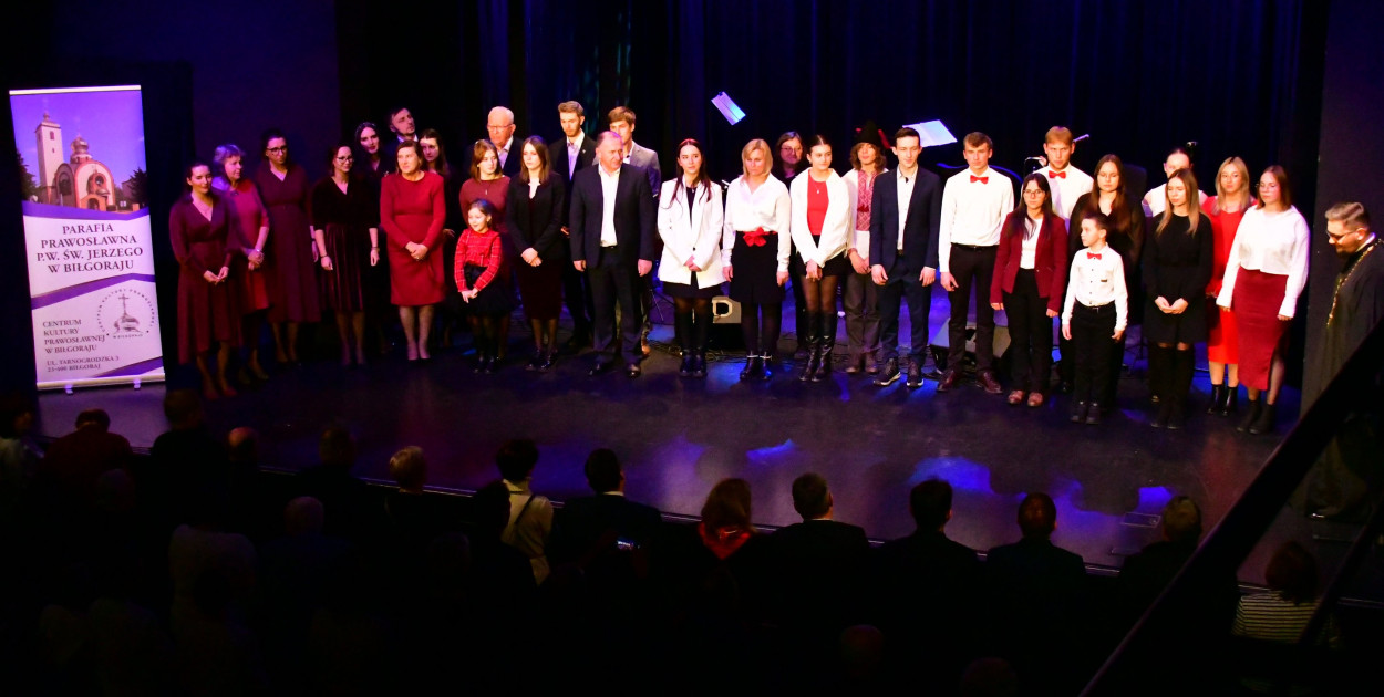 Wieczór Kolęd Wschodniosłowiańskich w Biłgoraju: Muzyczna modlitwa i tradycja FOTO