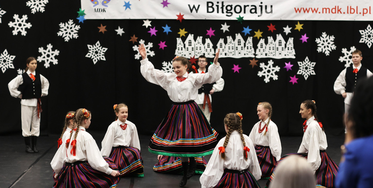 Młodzieżowy Dom Kultury w Biłgoraju: Karnawał Pełen Talentów