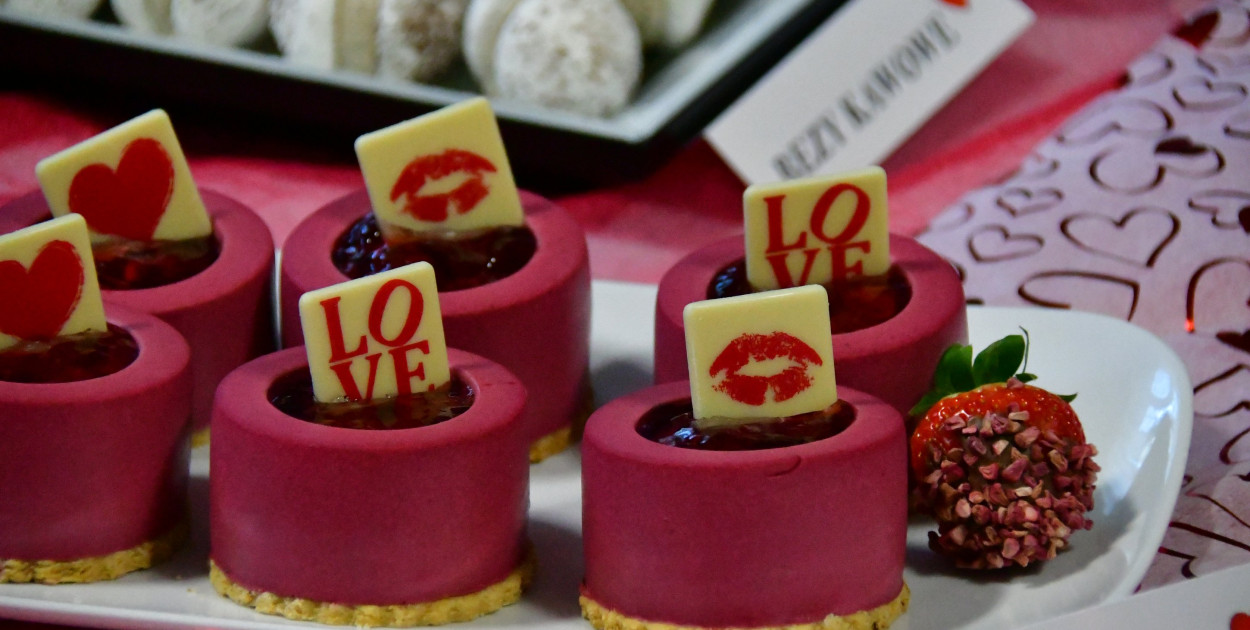 Walentynkowe słodkości z Zespołu Szkół Zawodowych i Ogólnokształcących w Biłgoraju