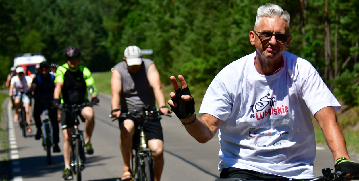 Tour de Lubelskie. Ponad 100 osób na szalku w okolicach Biłgoraja