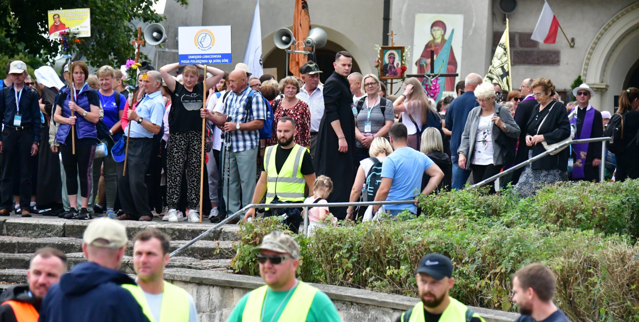 Pielgrzymi wyruszyli z Biłgoraj. Przed nimi ponad 300 km marszu