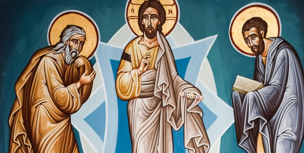 Chwała i Krzyż. Komentarz do Ewangelii na Uroczystość Przemienienia Pańskiego