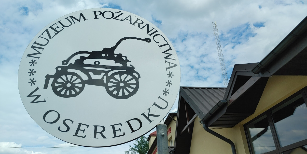 Młodzi strażacy w Muzeum Pożarnictwa w Oseredku