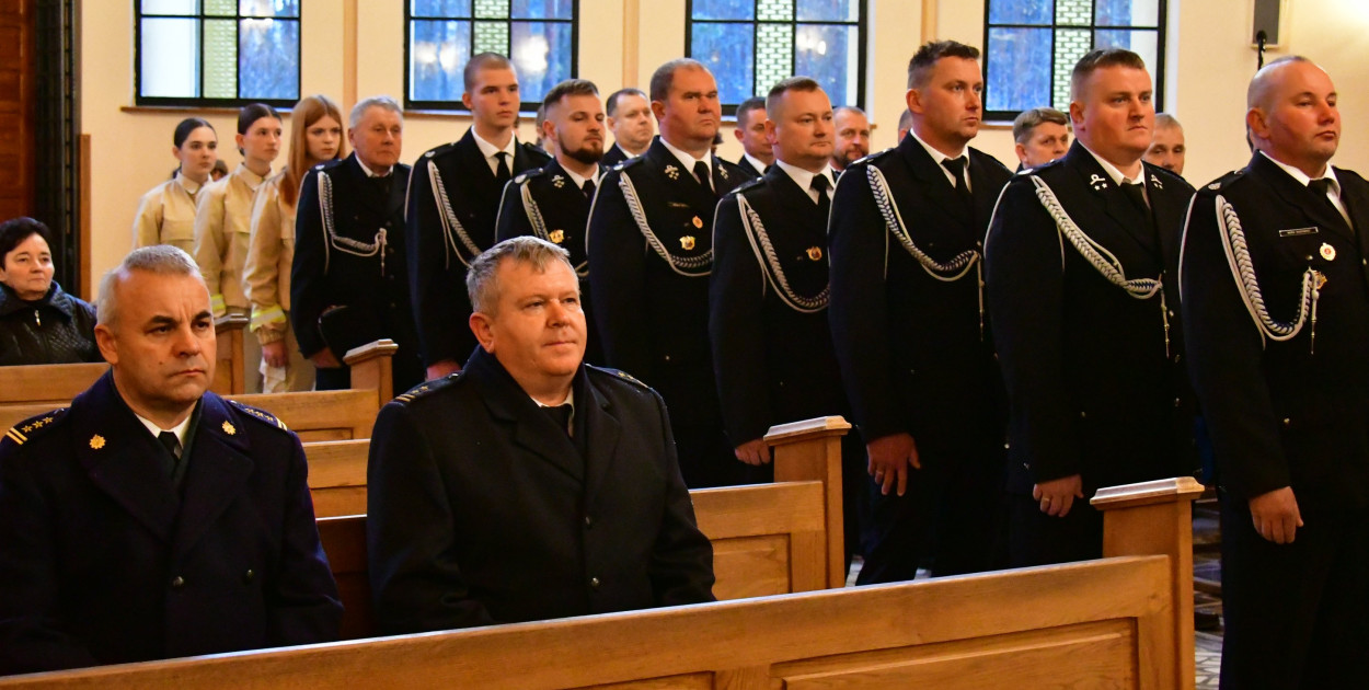 Wypomniki za zmarłych strażaków