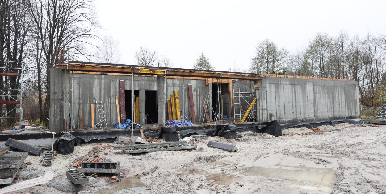 Rosną mury osuchowskiego muzeum