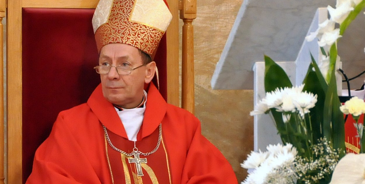 Życzenia wielkanocne od biskupa Marian Rojka