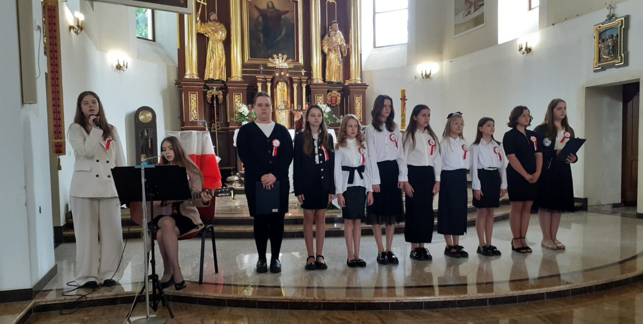 Łukowa: Podniosłe obchody Święta Konstytucji 3 Maja
