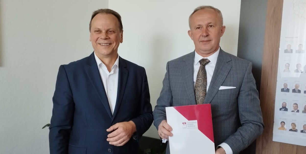 Nie przed Rada Gminy, a przed Komisarzem Wyborczym. Jarosław Piskorski złożył ślubowanie