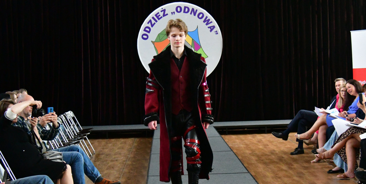 Odzież odnowa, niezwykły konkurs w ZSZiO