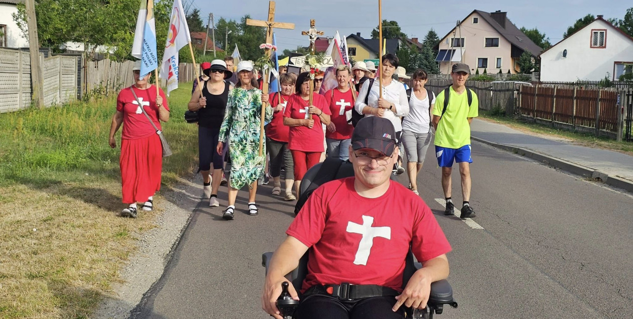 Piesza pielgrzymka Tereszpol - Leżajsk. Wspólnota na drodze wiary