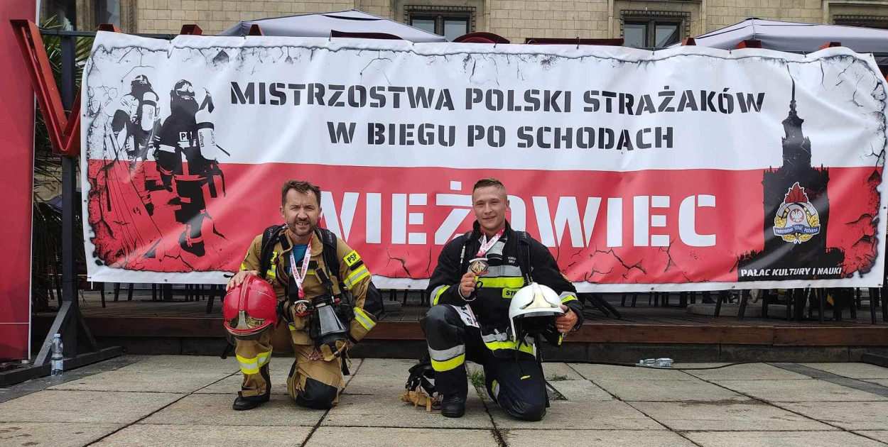 Mistrzostwa Polski Strażaków w Biegu po Schodach 2024: OSP Radzięcin w czołówce