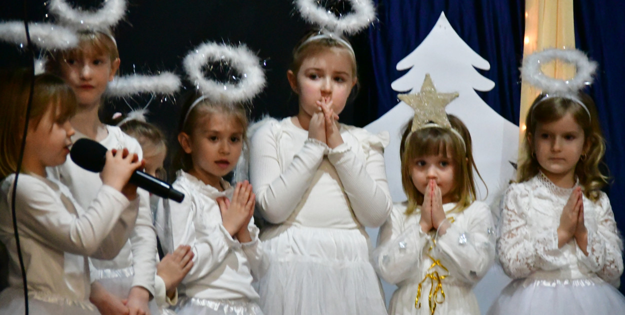 Bożonarodzeniowy spektakl przedszkolaków w Biłgoraju