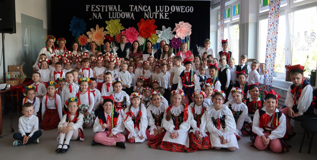 I Przedszkolny Festiwal Tańca Ludowego w Różańcu Drugim