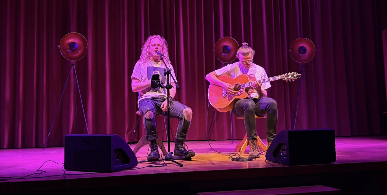 Goraj w rytmach rocka: niezapomniany koncert MAX&ERYK w GOK