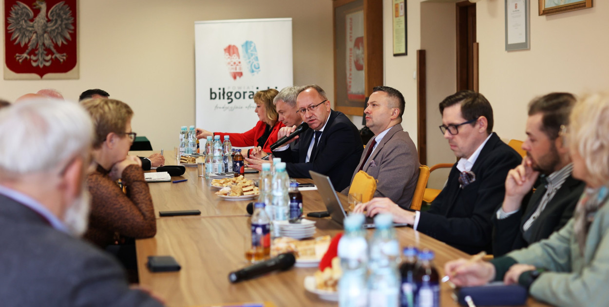 Władze IPN w Biłgoraju. Na tapecie Osuchy