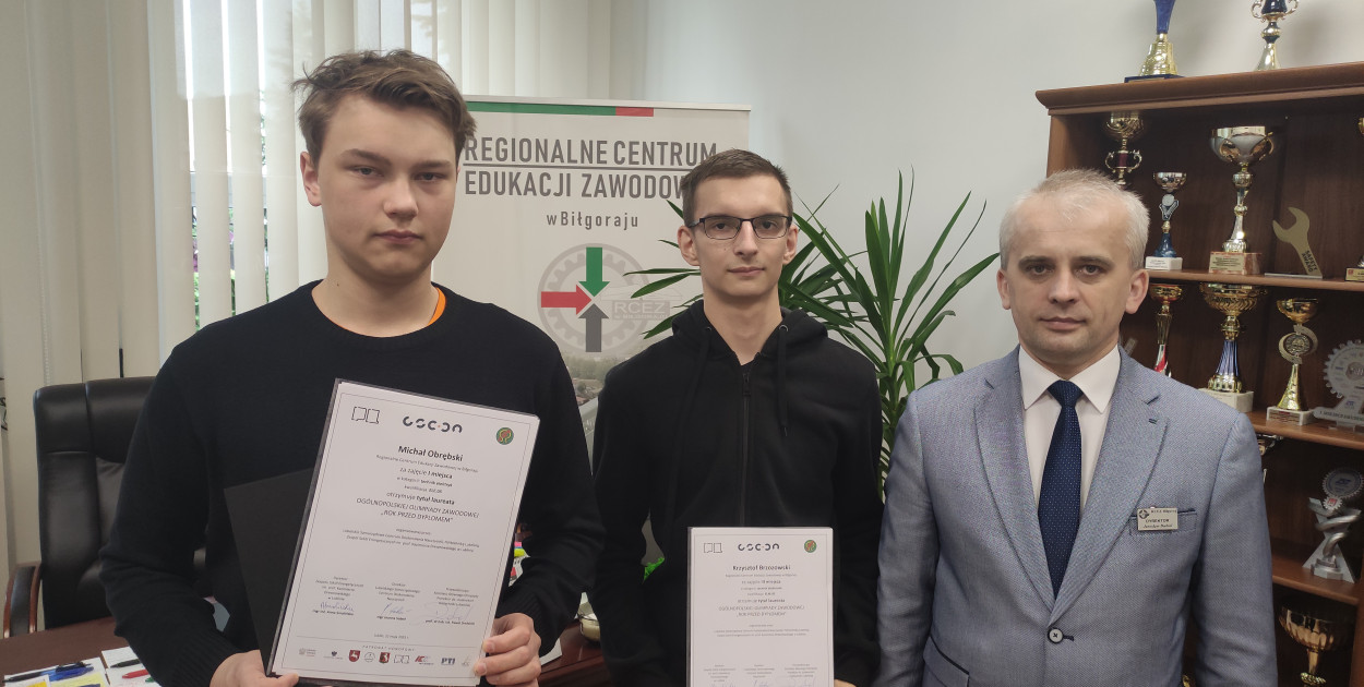 Kolejne sukcesy uczniów RCEZ w Ogólnopolskiej Olimpiadzie Zawodowej Rok przed dyplomem