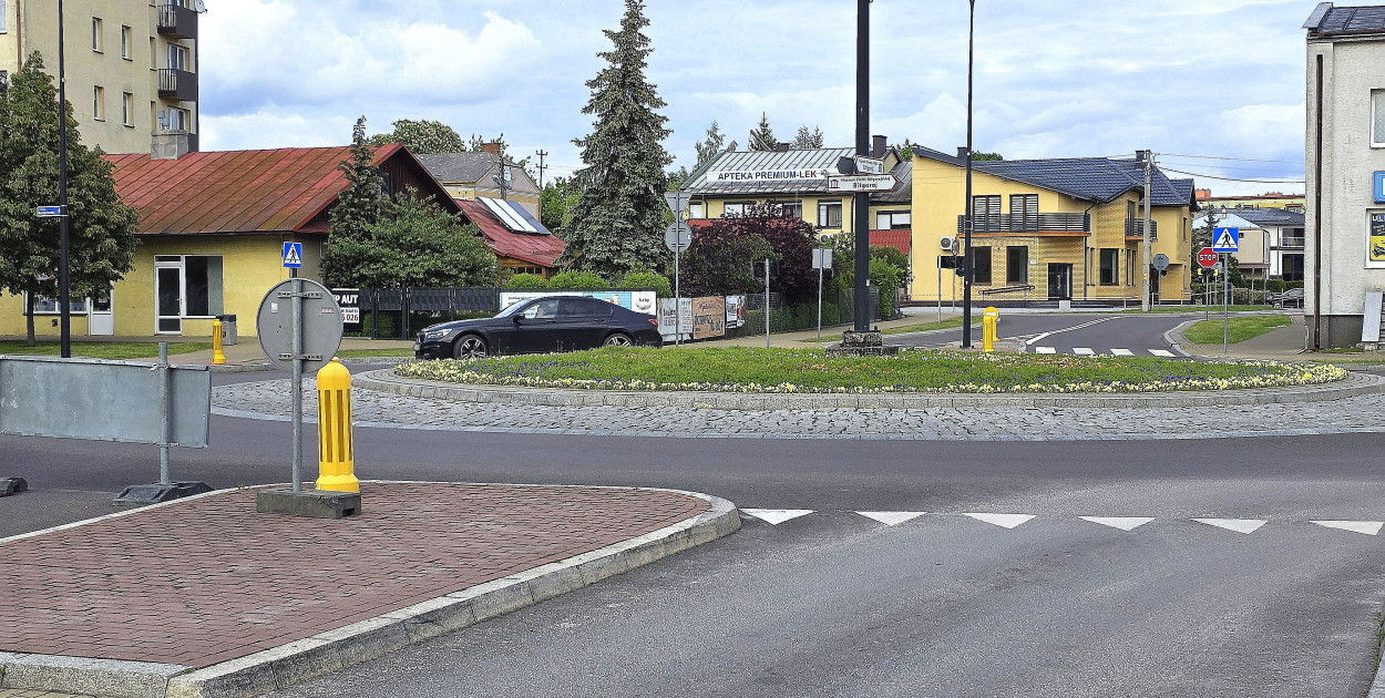 Zamknął jedno z ważniejszych skrzyżowań w Biłgoraju