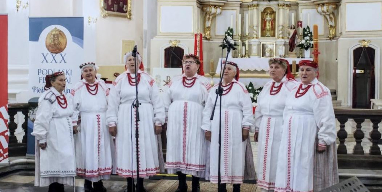 Aleksandrowiacy na podium: sukces Ludowego Zespołu Śpiewaczego na XXX Podlaskim Festiwalu Pieśni Maryjnej